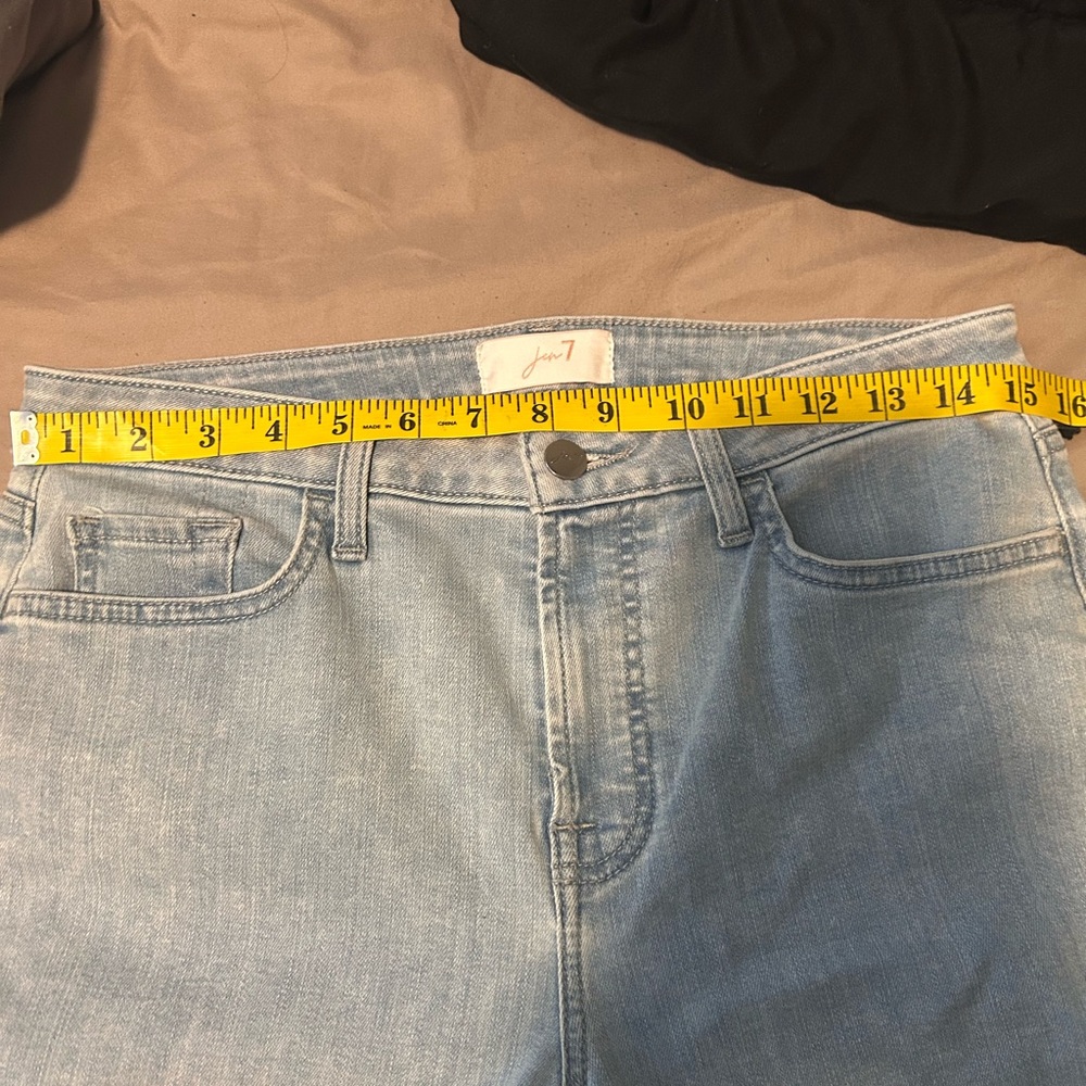 NWT 7 For All Mankind Jen7 Light Wash Cropped Skinny Frayed Jeans Size 6 - Picture 12 of 15
